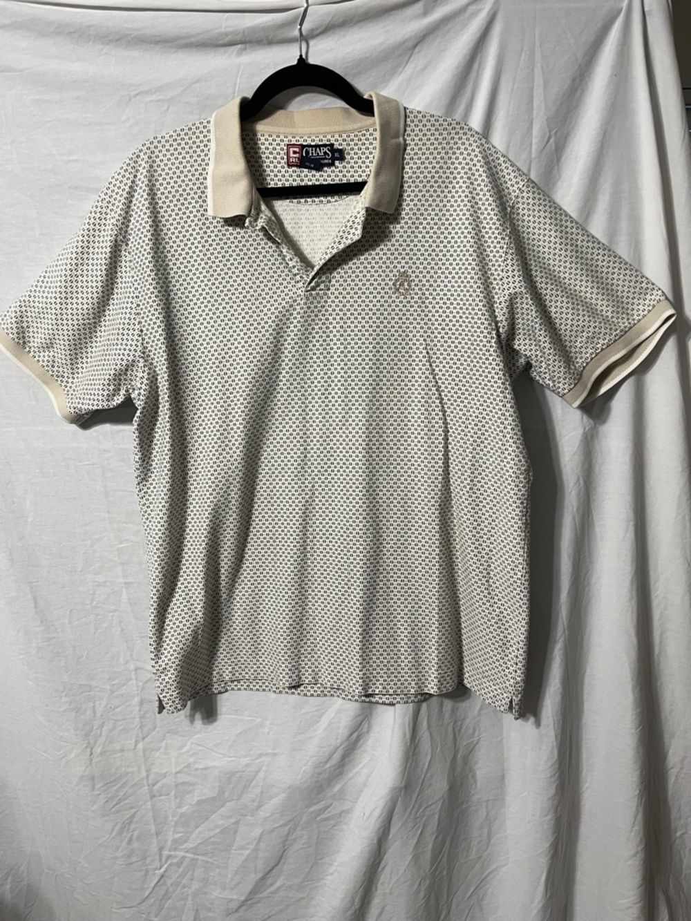 Chaps Men’s Cream Micro-Pattern Polo
